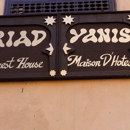 Riad Yanis Hotell Meknès Exteriör bild