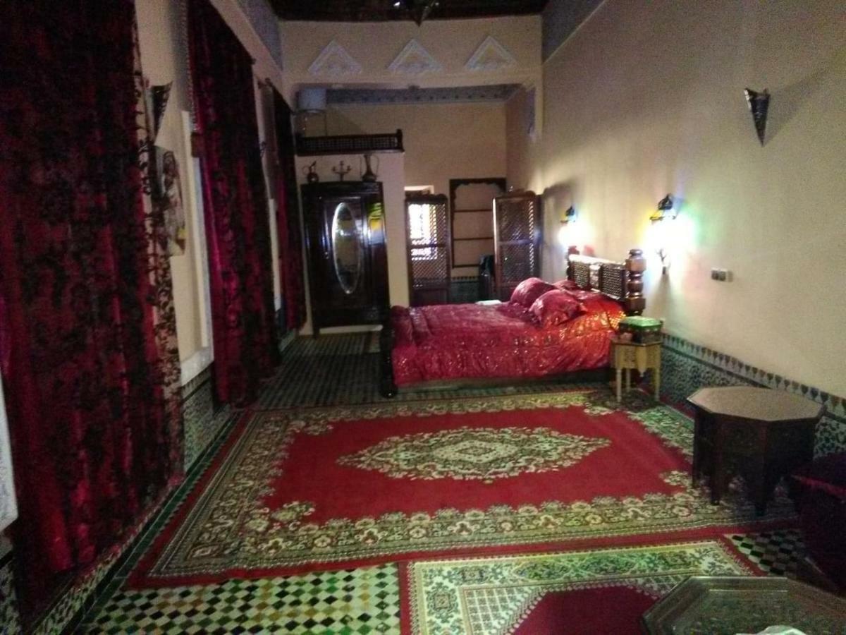 Riad Yanis Hotell Meknès Exteriör bild